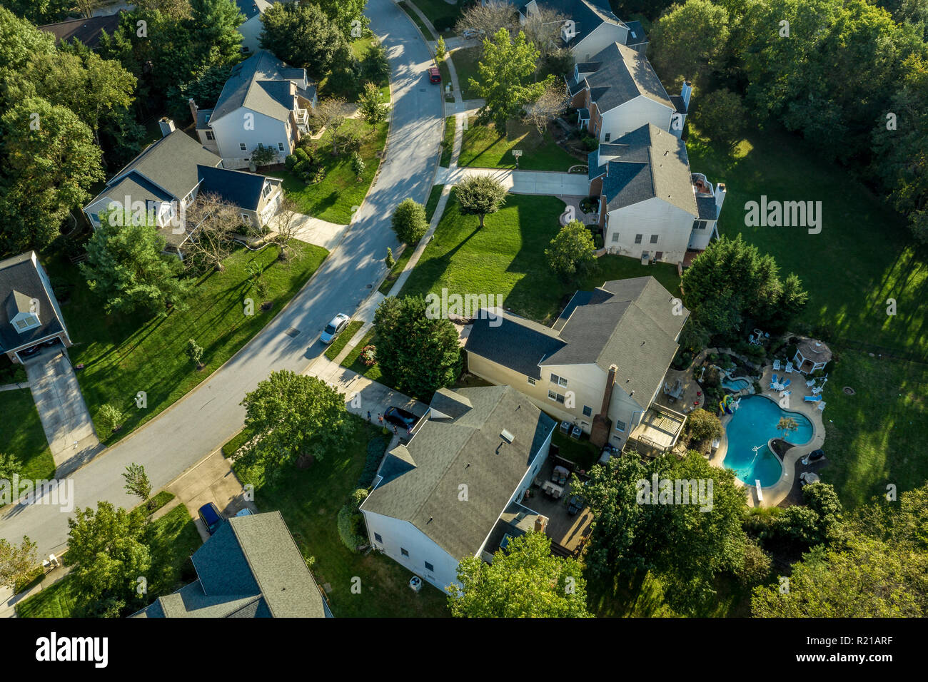 Middle Class Suburbs Suburb Suburbia Stock Photos & Middle Class Suburbs Suburb Suburbia Stock