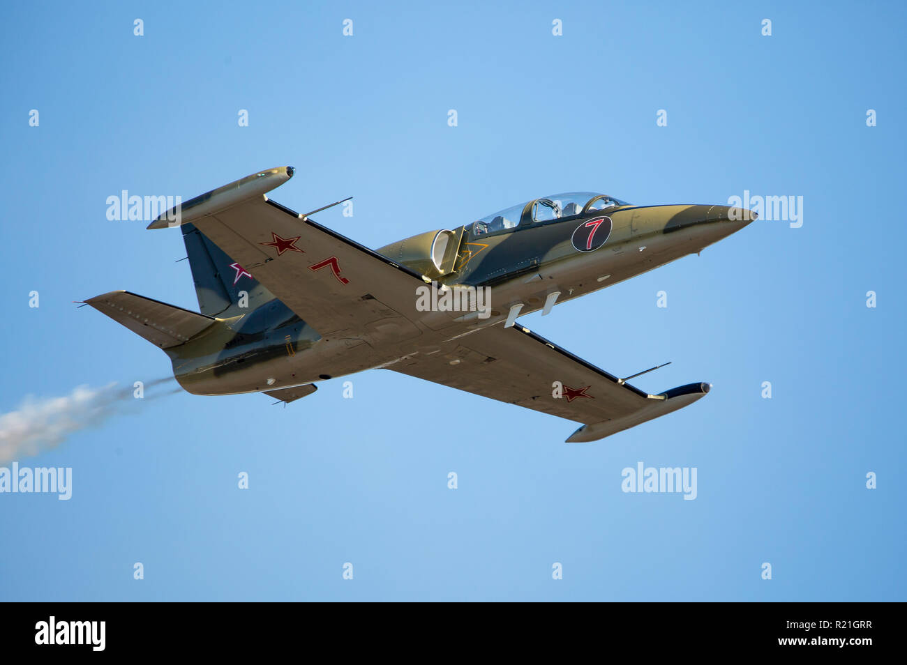 L 39 albatros hi-res stock photography and images - Alamy