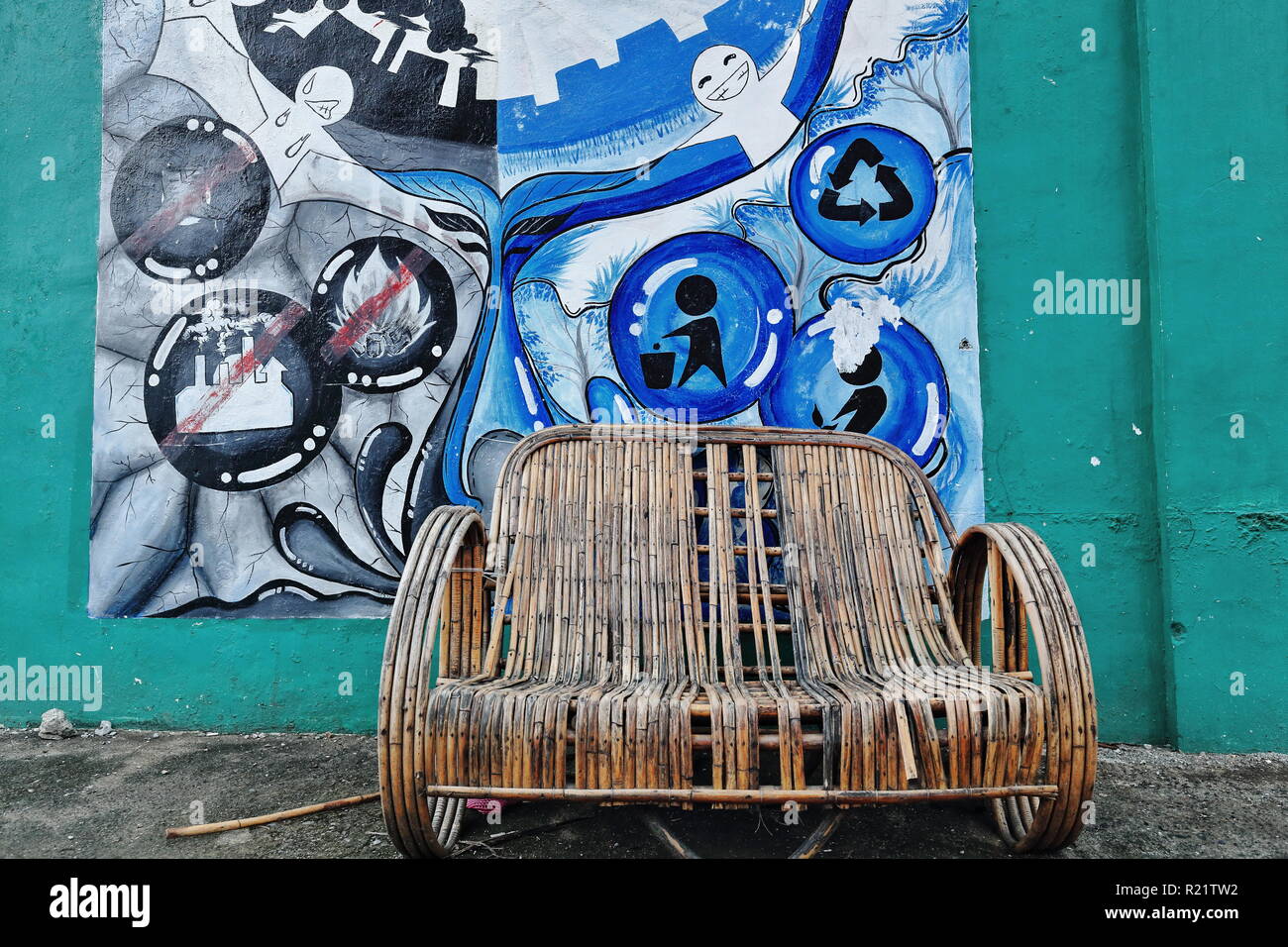 Wall paintingmural decoration on the perimeter wall of the port