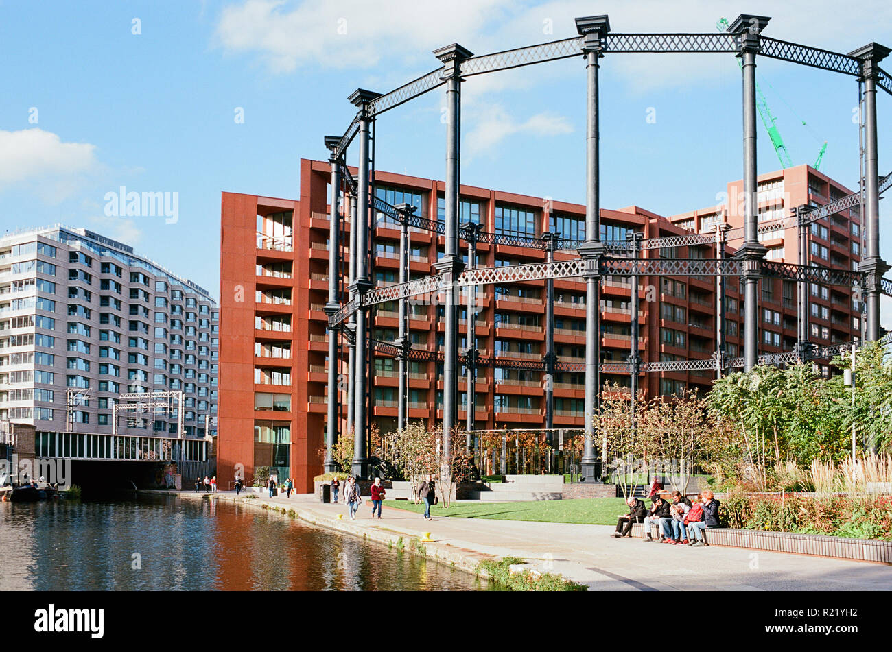 Gasholder Park and the Regents Canal at King's Cross, London UK Stock Photo