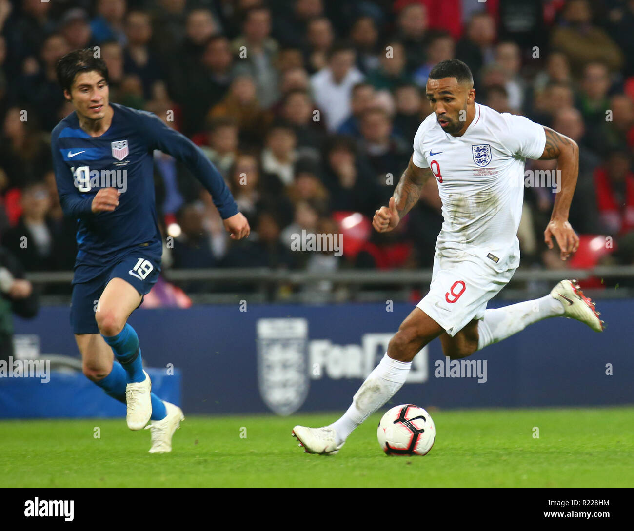 London, UK. 15th November, 2018. Callum Wilson of England   during the friendly soccer match between England and USA at the Wembley Stadium in London, England, on 15 November 2018.  Credit Action Foto Sport Credit: Action Foto Sport/Alamy Live News Stock Photo