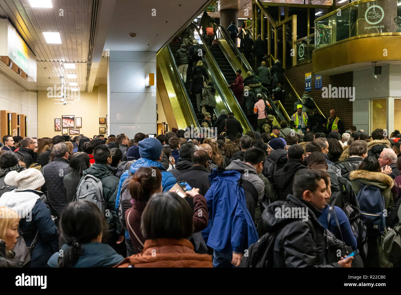 Port authority bus terminal hi-res stock photography and images - Page 2 -  Alamy