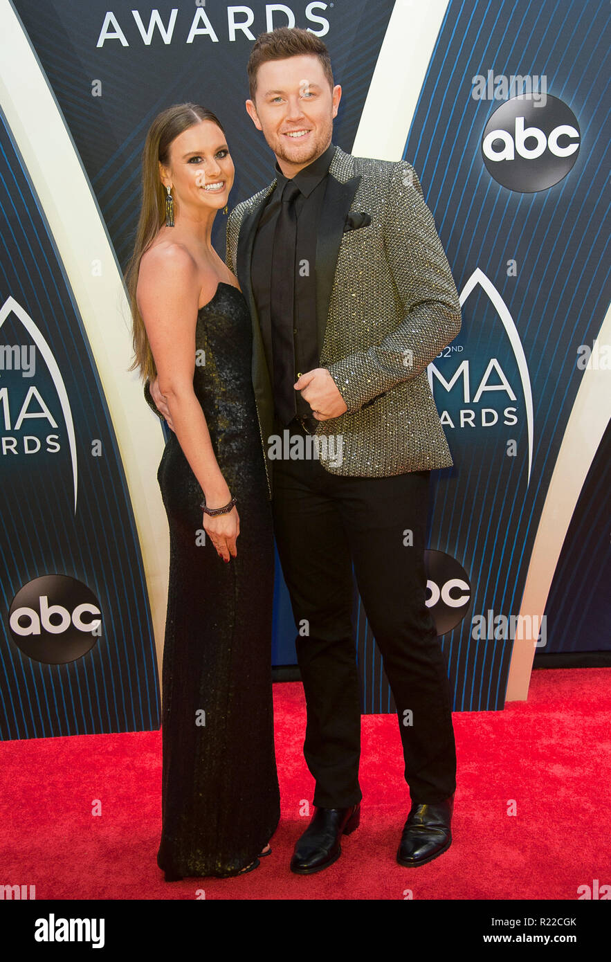 Nov. 14, 2018 - Nashville, Tennessee; USA - SCOTTY MCCREERY arrives at the 52nd Annual CMA Awards that took place at the Bridgestone Arena located in downtown Nashville. Copyright 2018 Jason Moore. Credit: Jason Moore/ZUMA Wire/Alamy Live News Stock Photo