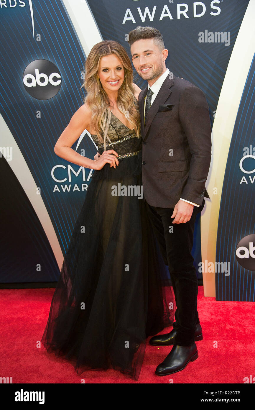 Nov. 14, 2018 - Nashville, Tennessee; USA - MICHAEL RAY and CARLY PEARCE arrives at the 52nd Annual CMA Awards that took place at the Bridgestone Arena located in downtown Nashville. Copyright 2018 Jason Moore. Credit: Jason Moore/ZUMA Wire/Alamy Live News Stock Photo