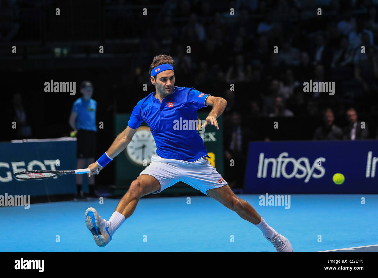 London, UK. 15th November 2018, The O2 , London, England; Nitto ATP World  Tour Finals; Roger Federer of Switzerland in action during their match  against Kevin Anderson of South African Credit: Romena