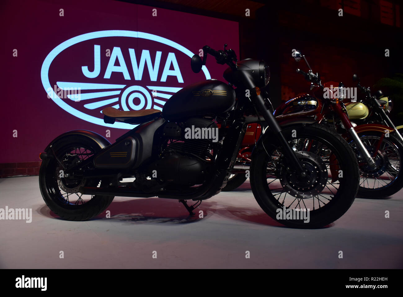 Mumbai India 15th Nov 2018 New Jawa Bike Models Seen On