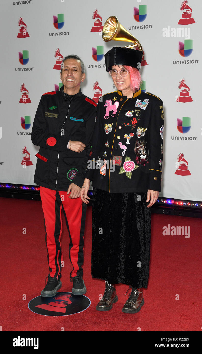 Las Vegas, NV, USA. 15th Nov, 2018. Aterciopelados at the 19th Annual Latin GRAMMY Awards on November 15, 2018 at the MGM Grand Garden Arena in Las Vegas, Nevada. Credit: Damairs Carter/Media Punch/Alamy Live News Stock Photo