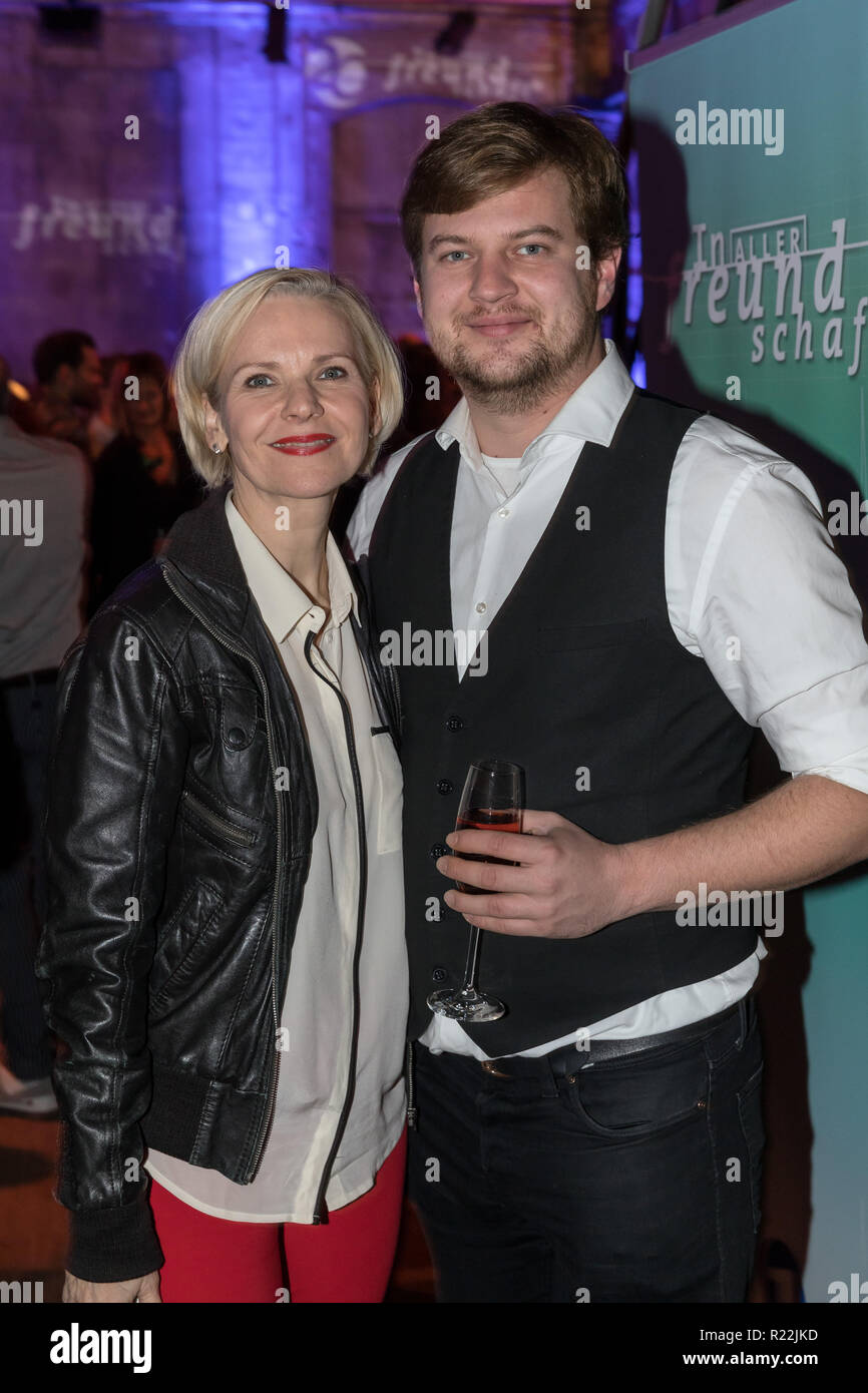 Leipzig, Germany. 15th Nov, 2018. The actors Andrea Kathrin Loewig and  Karsten Kühn, recorded at the reception for the 20th anniversary of Saxonia  Media at the Leipziger Kunstkraftwerk on 15.11.2018. Credit: Thomas