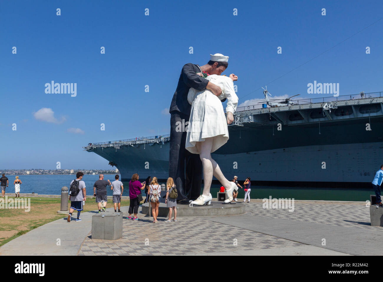 The "Unconditional Surrender" sculpture by Seward Johnson, San Diego