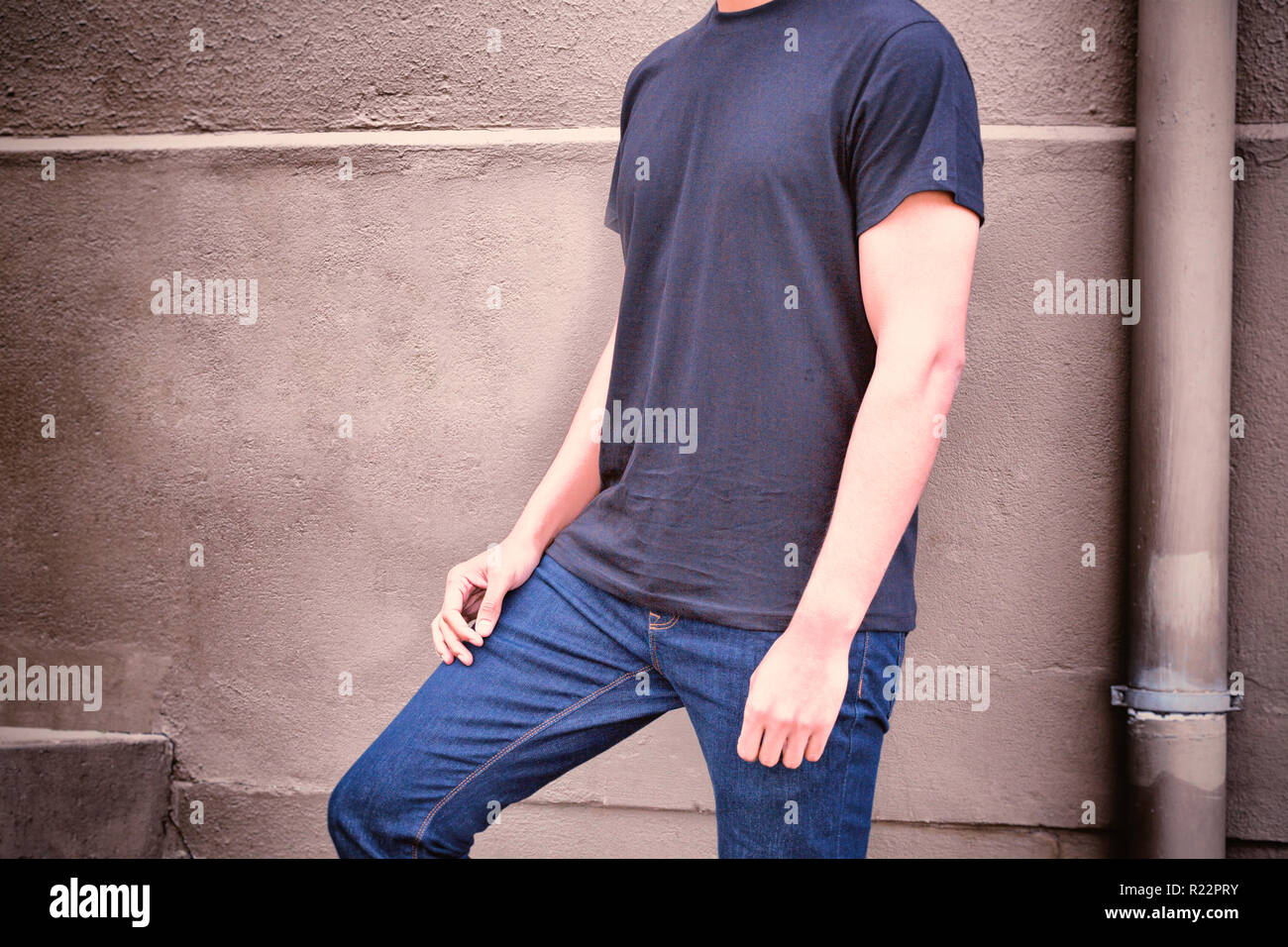 Man street t shirt hi-res stock photography and images - Alamy