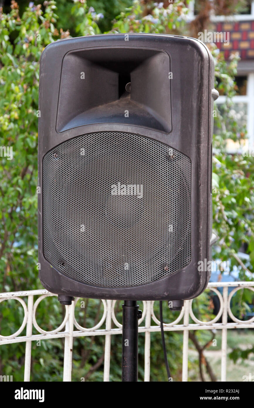 Big Speaker High Resolution Stock Photography and Images - Alamy