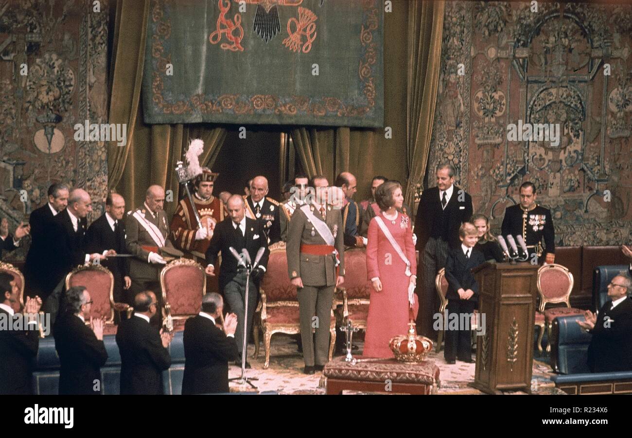 Coronation of juan carlos i hi-res stock photography and images - Alamy