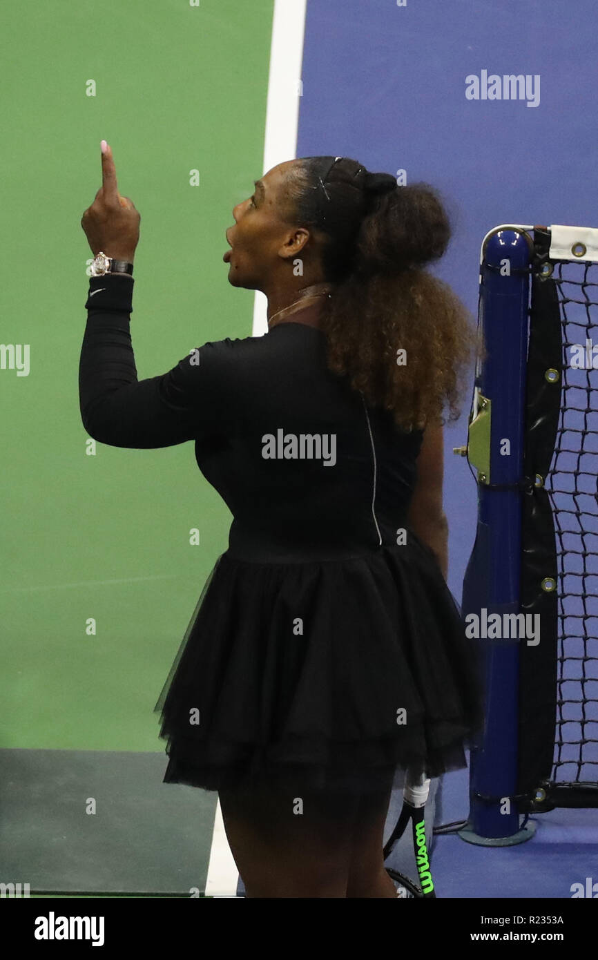 23-time Grand Slam champion Serena Williams argues with chair umpire Carlos Ramos during her 2018 US Open final match at National Tennis Center Stock Photo