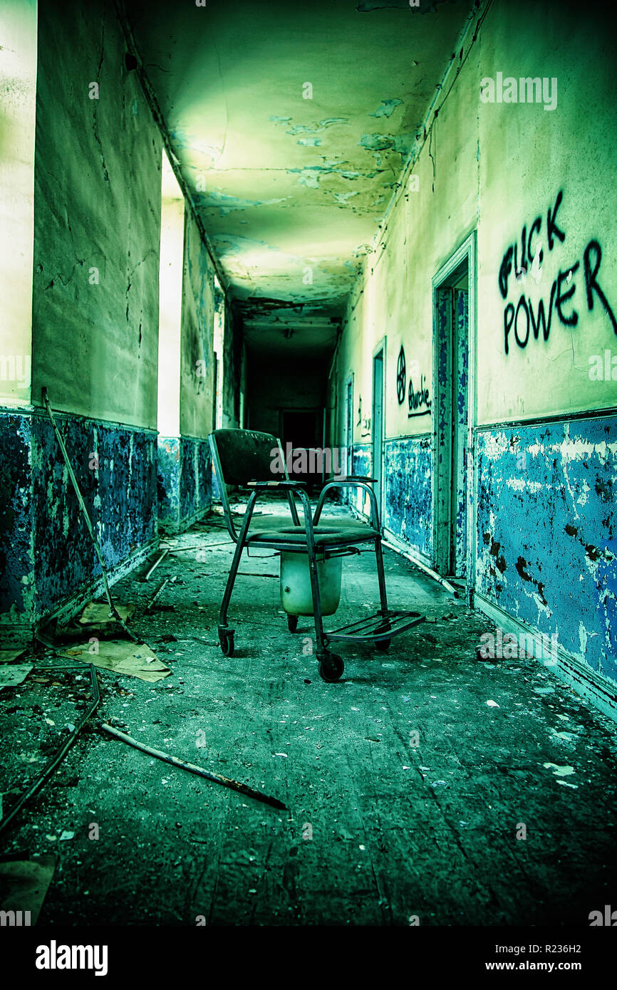 Corridor of an abandoned psychiatric hospital Stock Photo Alamy
