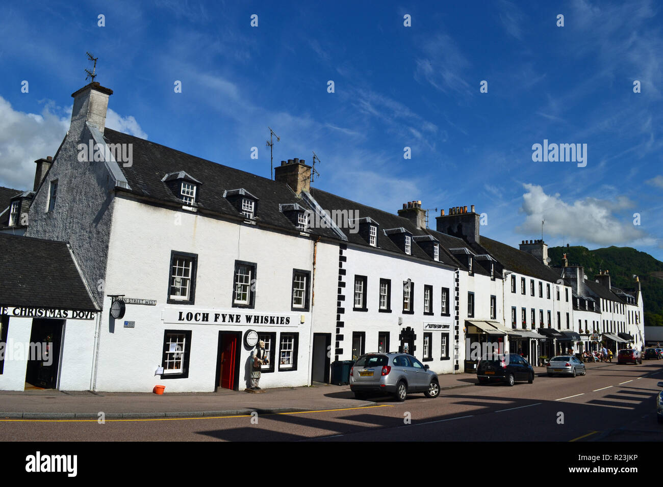 Loch fyne whisky shop inveraray hires stock photography and images Alamy