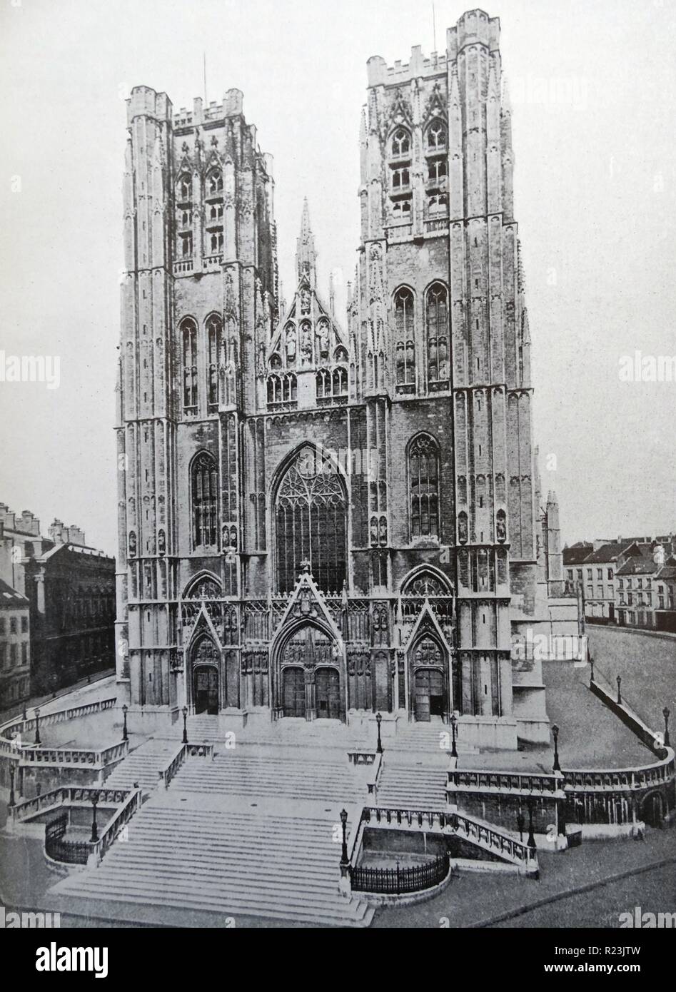 The Great Church of St. Michael and Ste. Gudule, the focus of the national life of Brabant. It has witnessed the struggles and triumphs of Brussels since that city first emerged from obscurity. Belgium's national church, host to royal weddings and funerals, built in the Brabant Gothic style. Dated 1519. Stock Photo