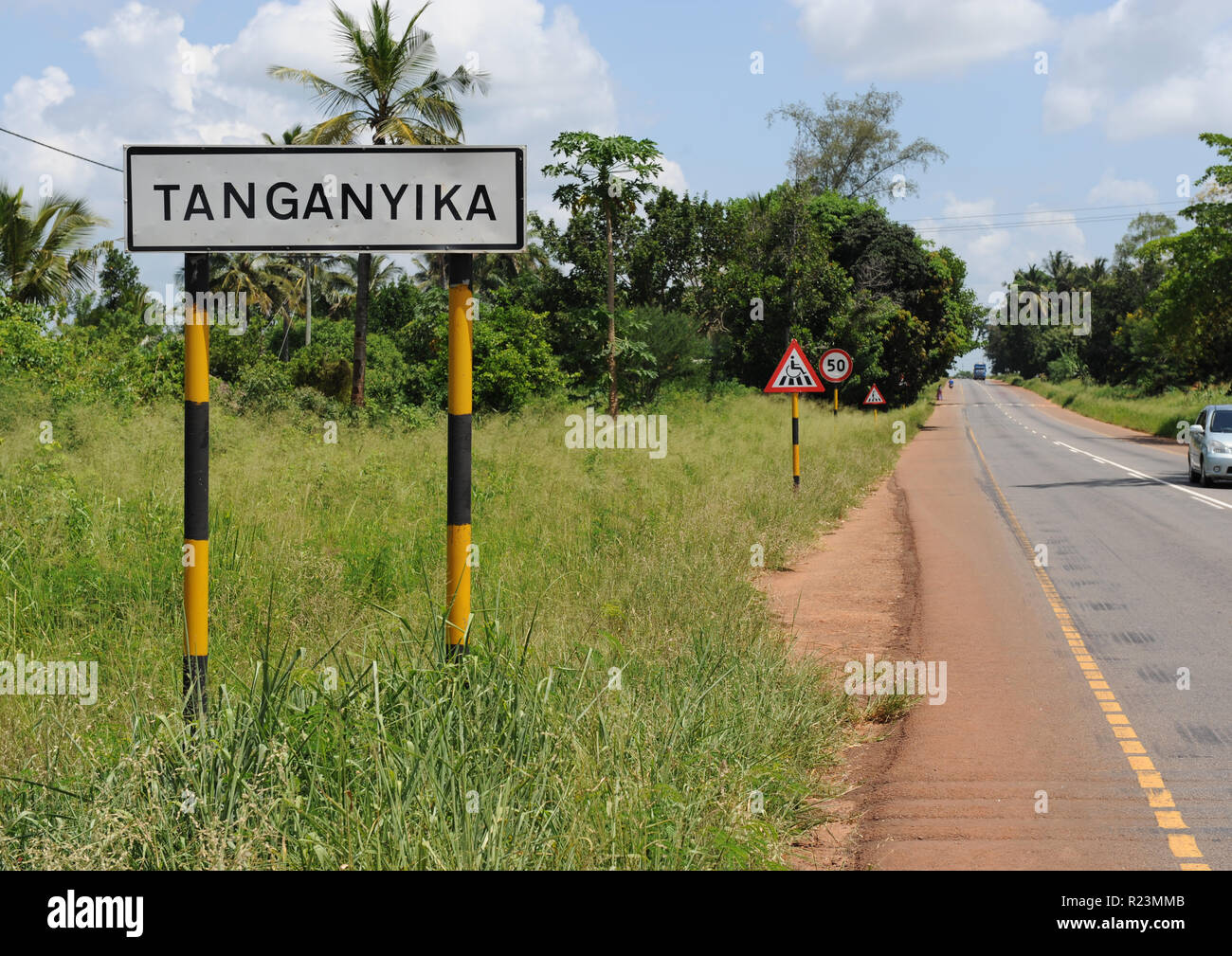 Tanganyika, Tanzania before independence, is now name of new village in  Tanga Region on Highway A14-B1 part of Great North Road resurfaced by  Chinese Stock Photo - Alamy