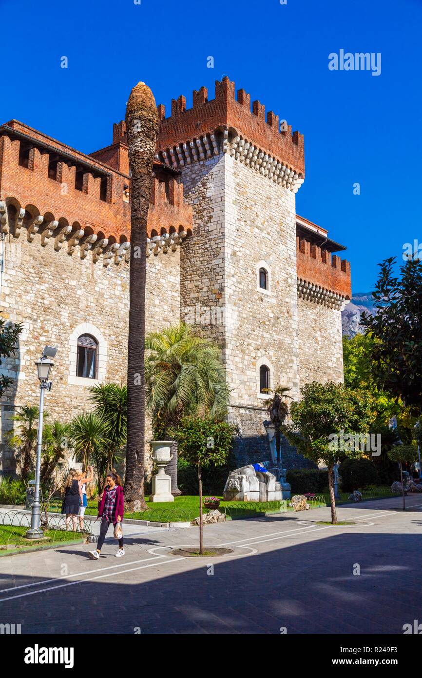 Carrara Academy of Fine Arts, Carrara, Tuscany, Italy, Europe Stock Photo -  Alamy, image size:866x1390