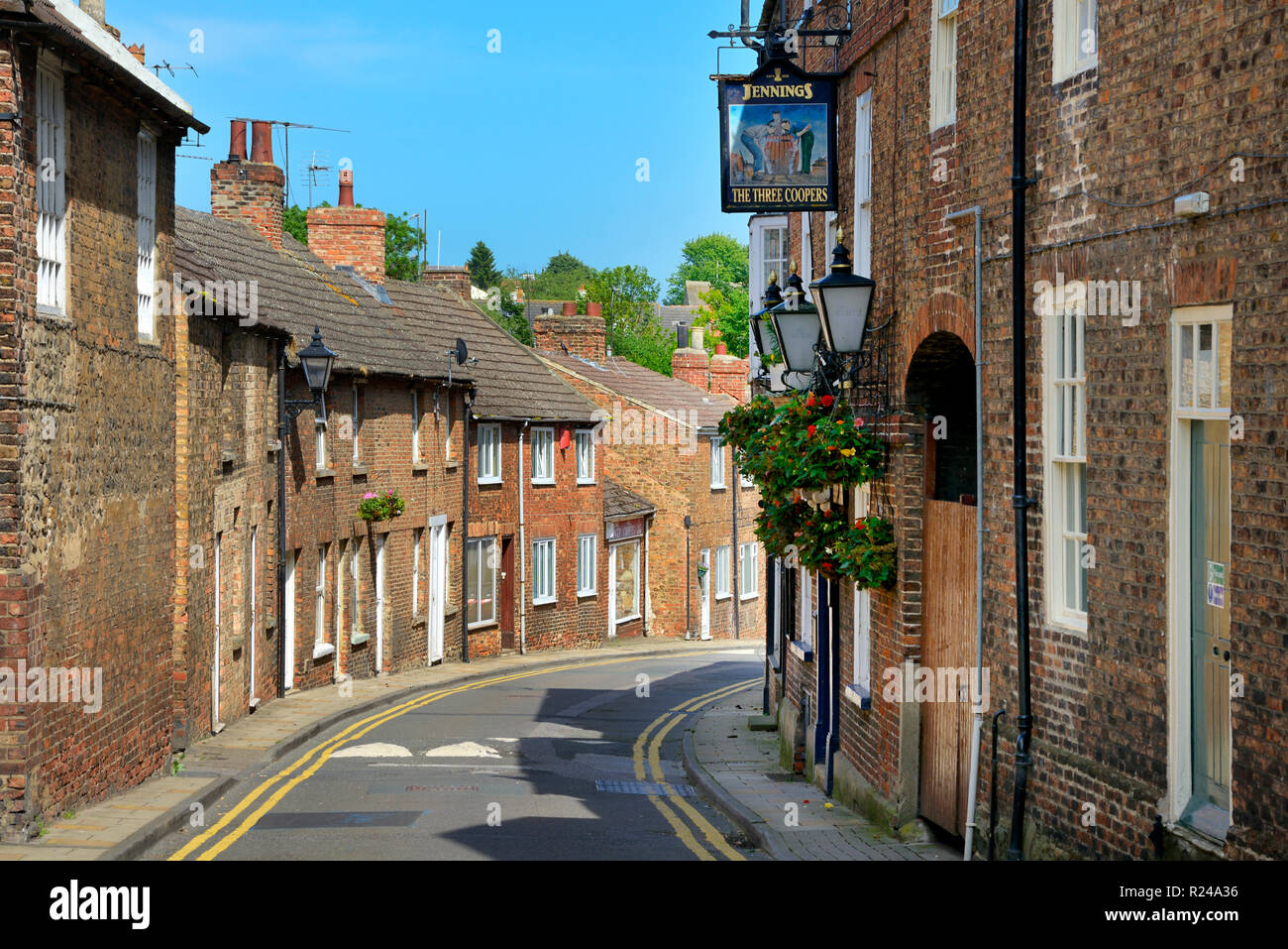 Old houses, Emgate, in the thirteenth century market town of Bedale, Hambleton, North Yorkshire, England, United Kingdom, Europe Stock Photo
