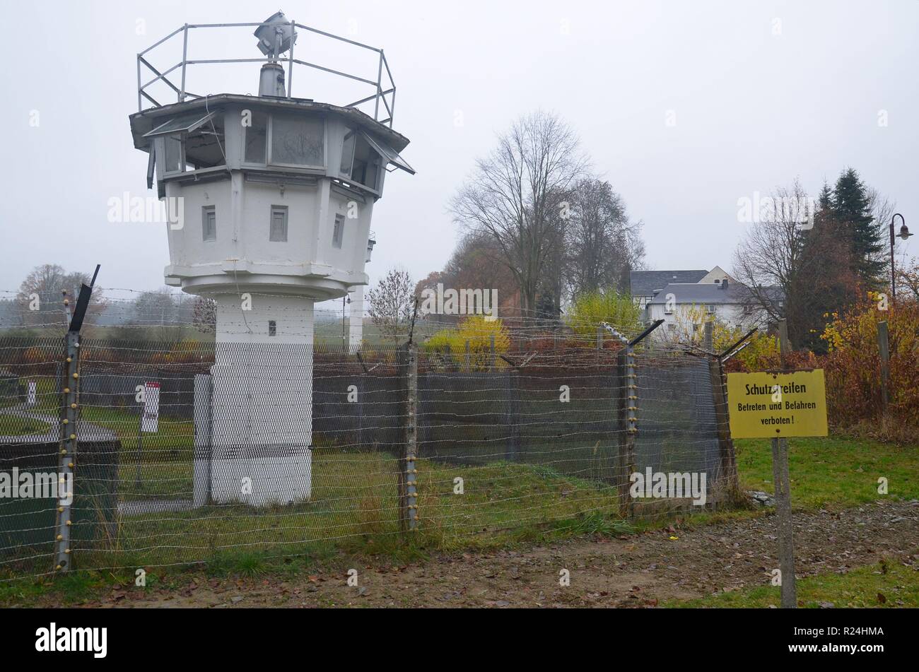 Mödlareuth, ein Dorf in Bayern und Thüringen, bis 1989 verlief die Grenze zwischen der BRD und der DDR hier. Gedenkstätte, Museum. Stock Photo