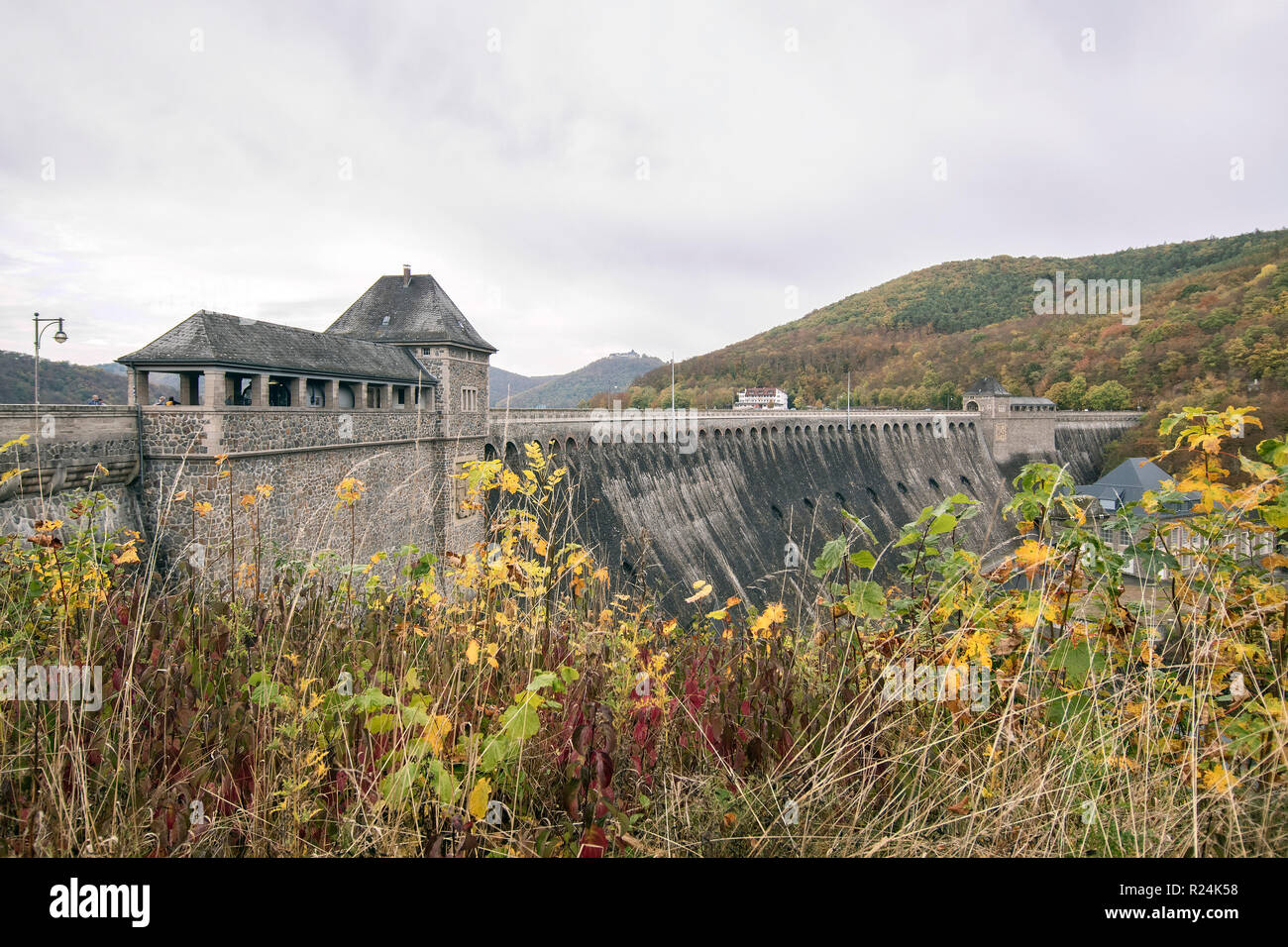 Dam wall at the Edertal Lock, Kellerwald-Edersee National Park Stock ...