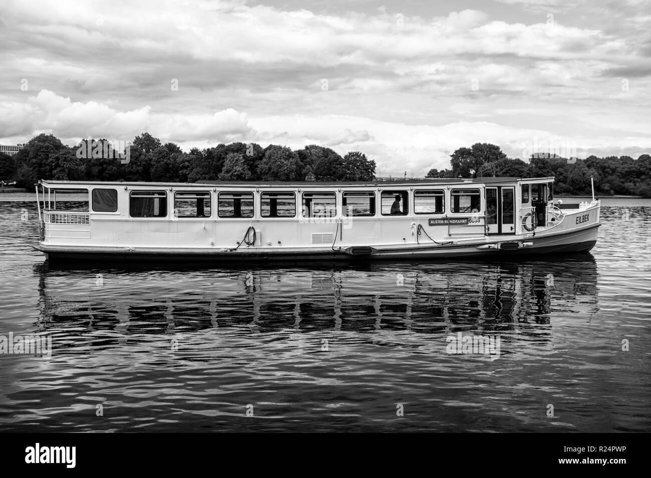 Hamburg ferry boat Black and White Stock Photos & Images - Alamy