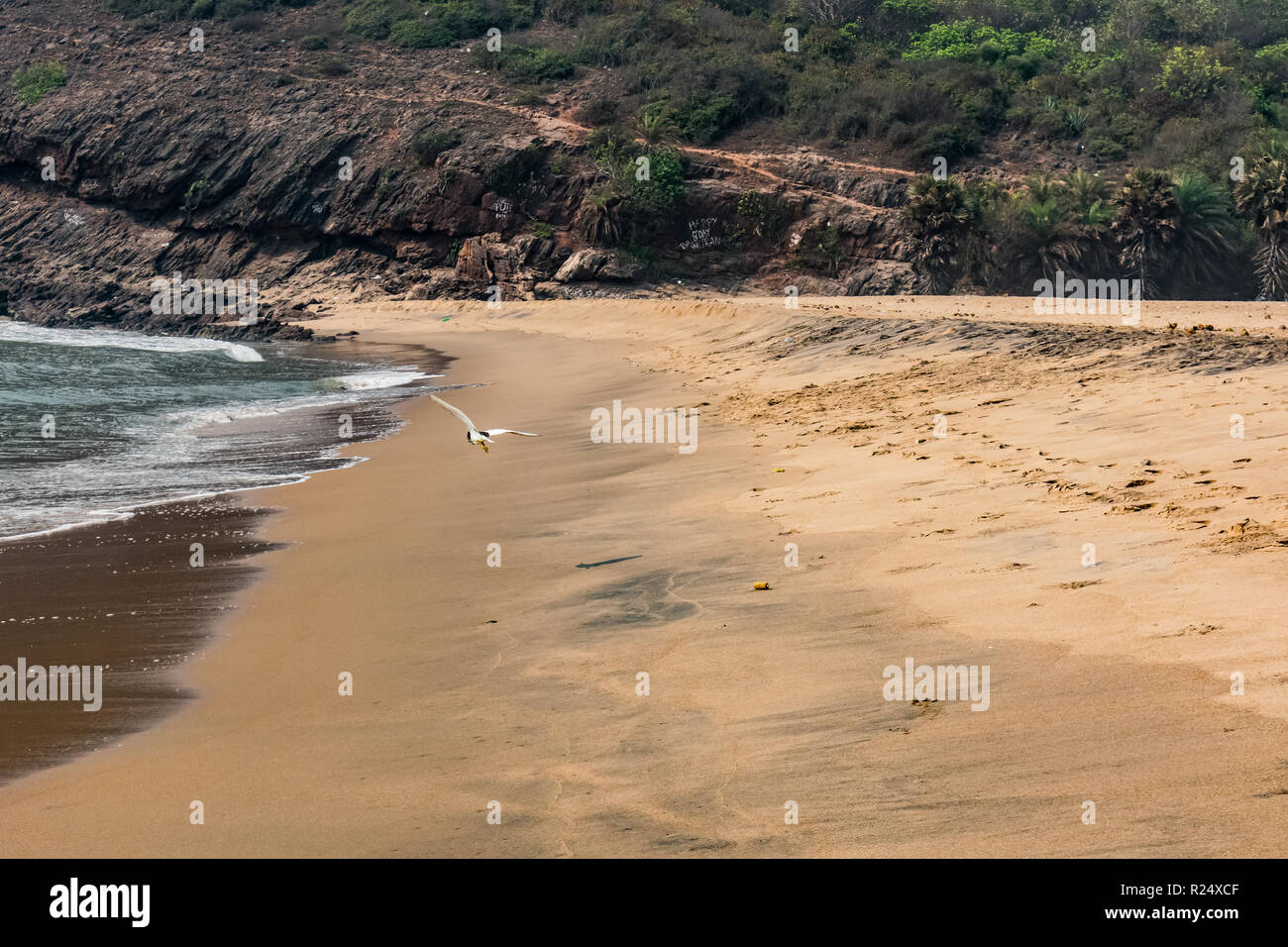 Crystal clear water sunny hi-res stock photography and images - Alamy