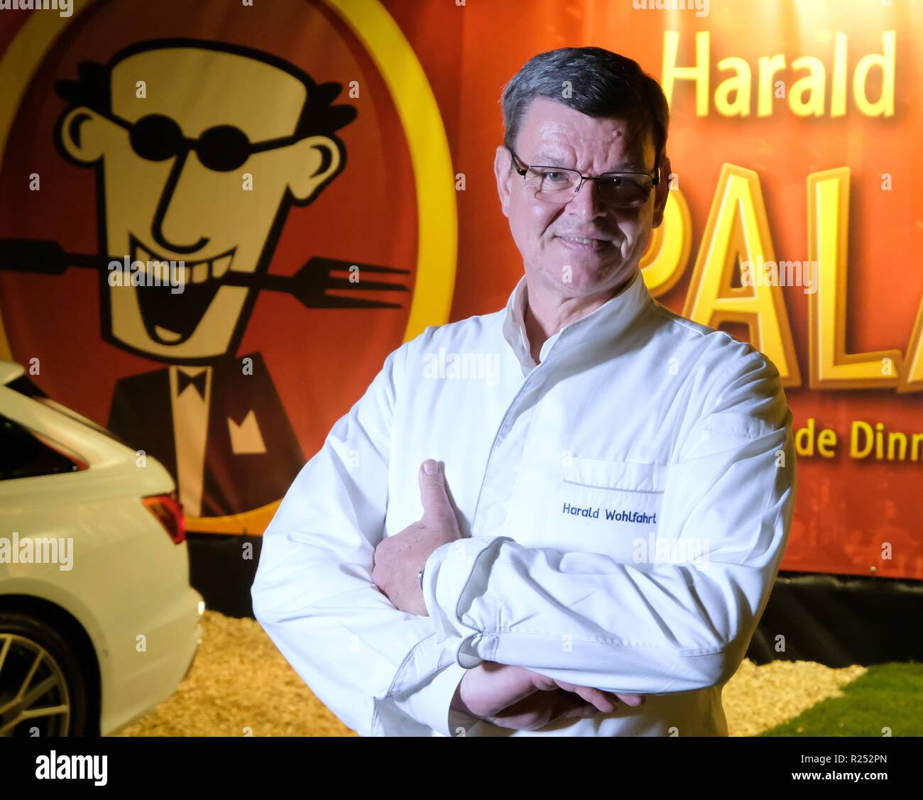 Stuttgart, Germany. 15th Nov, 2018. Top chef Harald Wohlfahrt is standing in front of the venue at the opening of the new season of the Palazzo Gastro Show. Credit: Bernd Weißbrod/dpa/Alamy Live News Stock Photo