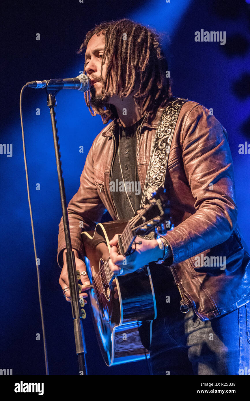 The magpie salute hires stock photography and images Alamy