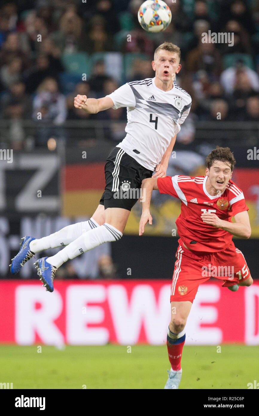 Matthias Ginter Left Ger Versus Alexey Miranchuk Rus Action Duels Football Laenderspiel Friendly Match Germany Ger Russia Rus 3 0 On Nov 15 1818 In Leipzig Germany Usage Worldwide Stock Photo Alamy