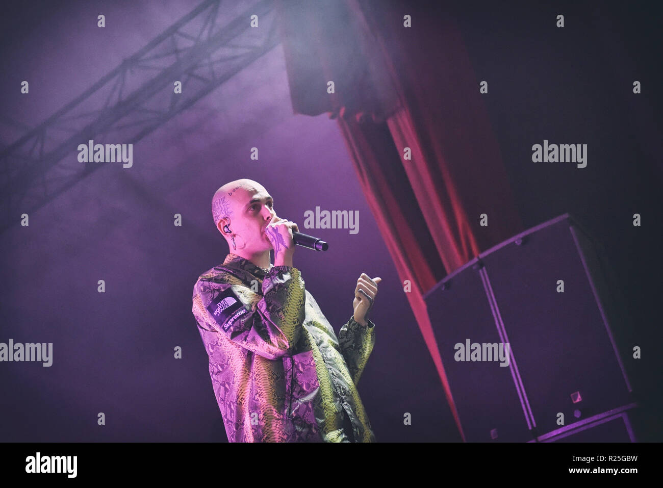 Gemitaiz, pseudonym of Davide De Luca, is an Italian rapper performing ...