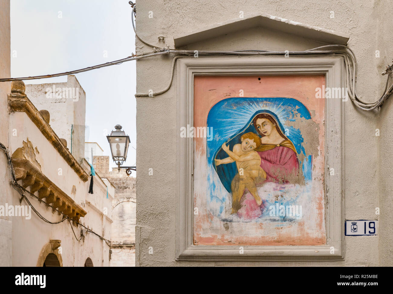 Nativity scene painting hi-res stock photography and images - Alamy
