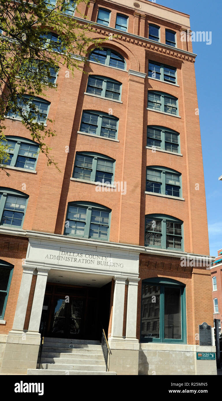 The exterior of the Texas Book Depository in Dealey Plaza in Dallas Texas where Lee Harvey Oswald assassinated John F. Kennedy on November 11,1963. Stock Photo