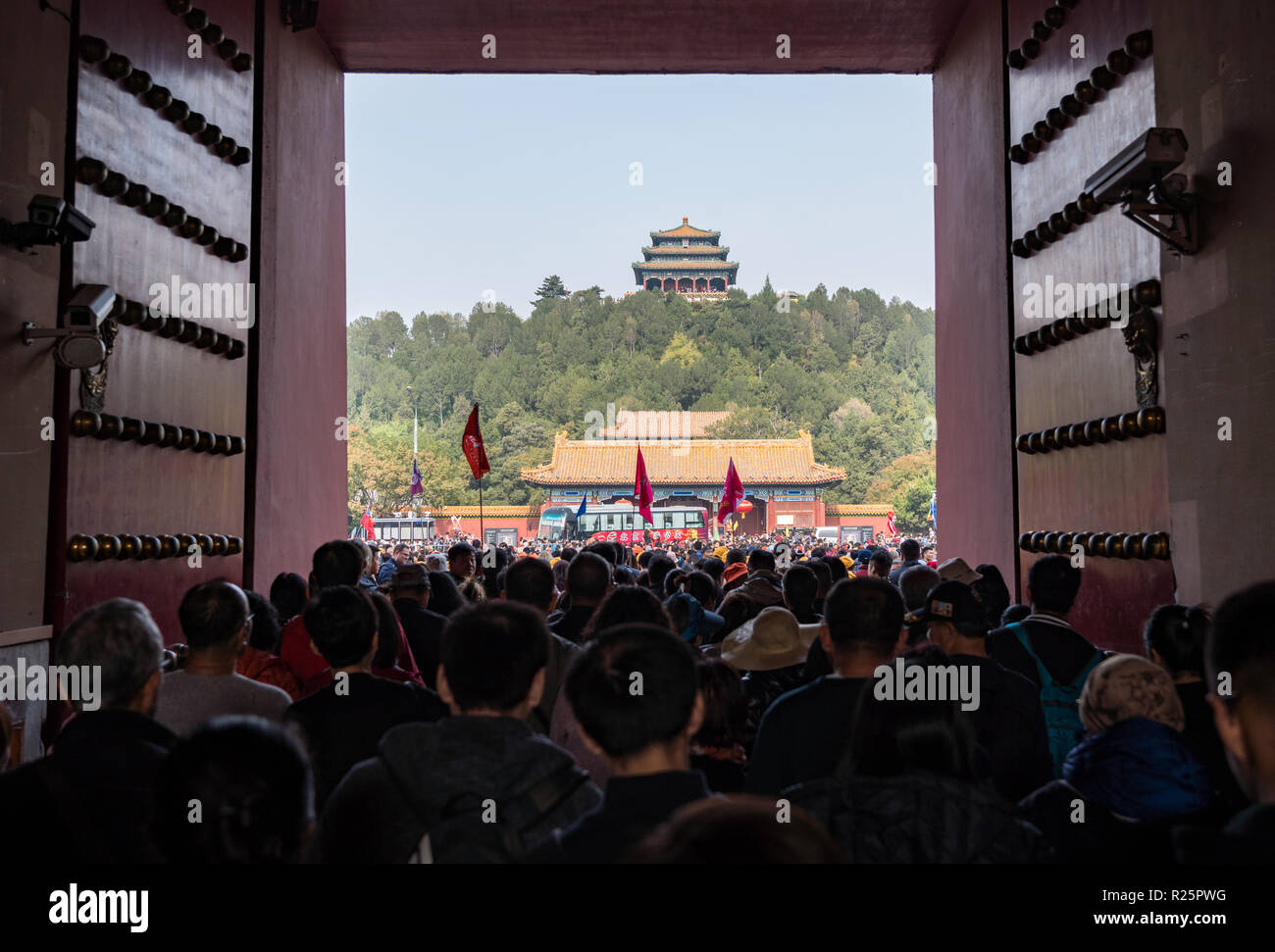 Crowds go through Gate of Heavenly Purity in Forbidden City Stock Photo