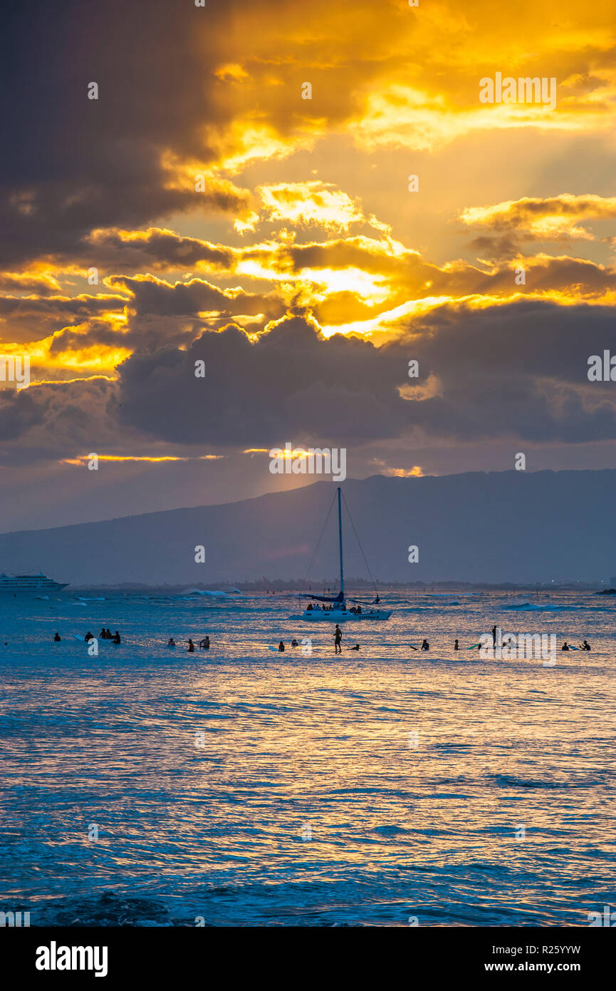 Oahu hawaii usa hi-res stock photography and images - Alamy