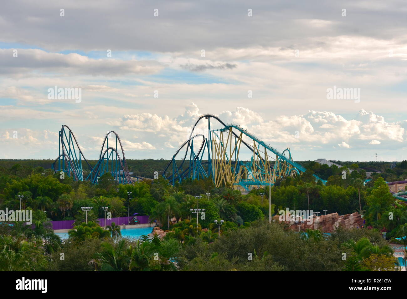 Orlando Florida October 25 18 Panoramic View Of Seaworld S Rollercoasters And Aquatica Park On Cloudy Sky Background In International Drive Area Stock Photo Alamy Orlando Florida October 25 18 Panoramic View Of Seaworld S Rollercoasters And Aquatica Park On Cloudy Sky Background In International Drive Area Stock Photo Alamy