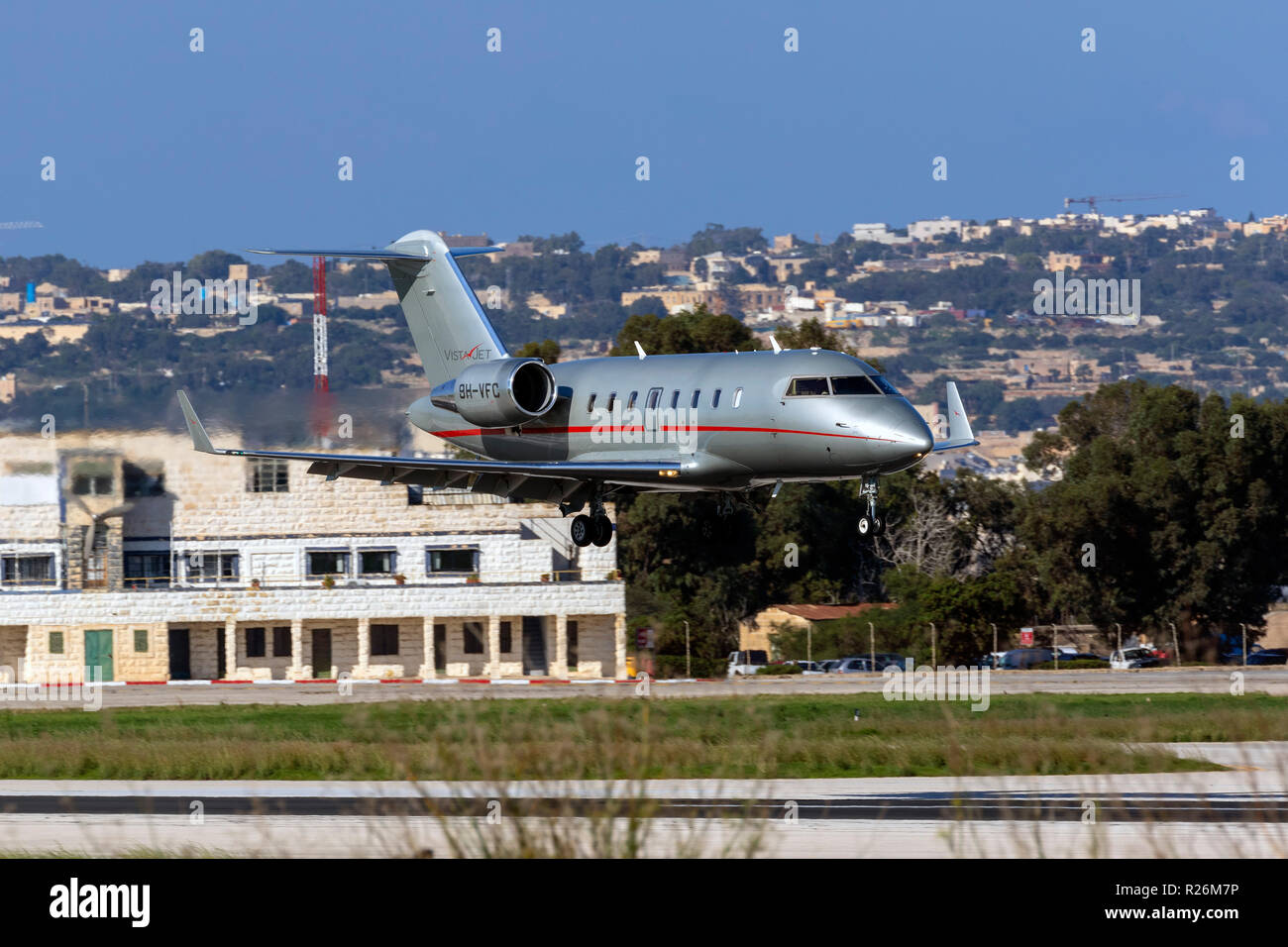 Bombardier challenger 600 hi-res stock photography and images - Alamy