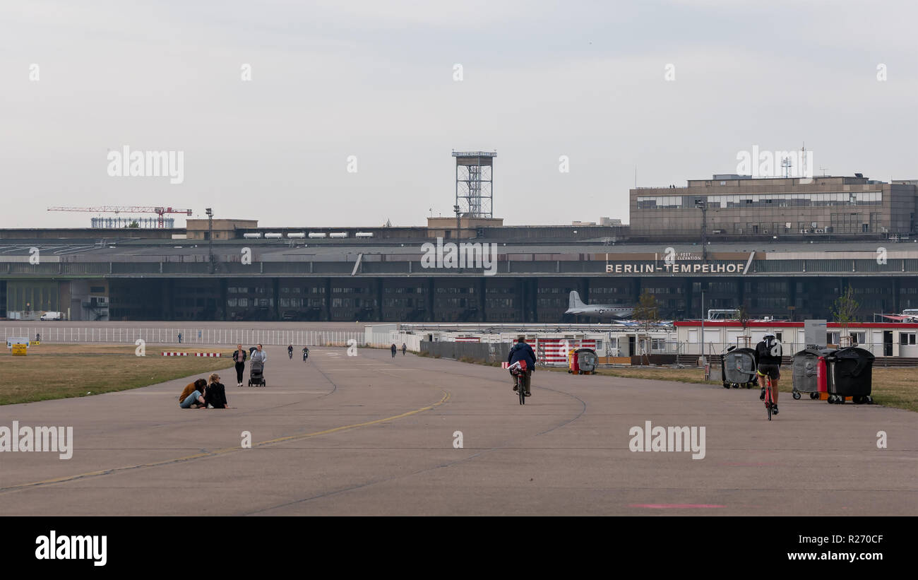 BERLIN, GERMANY - OCTOBER 10, 2018: Former Terminal Buildings In Public City Park Tempelhofer Feld, Former Tempelhof Airport In Berlin, Germany Stock Photo