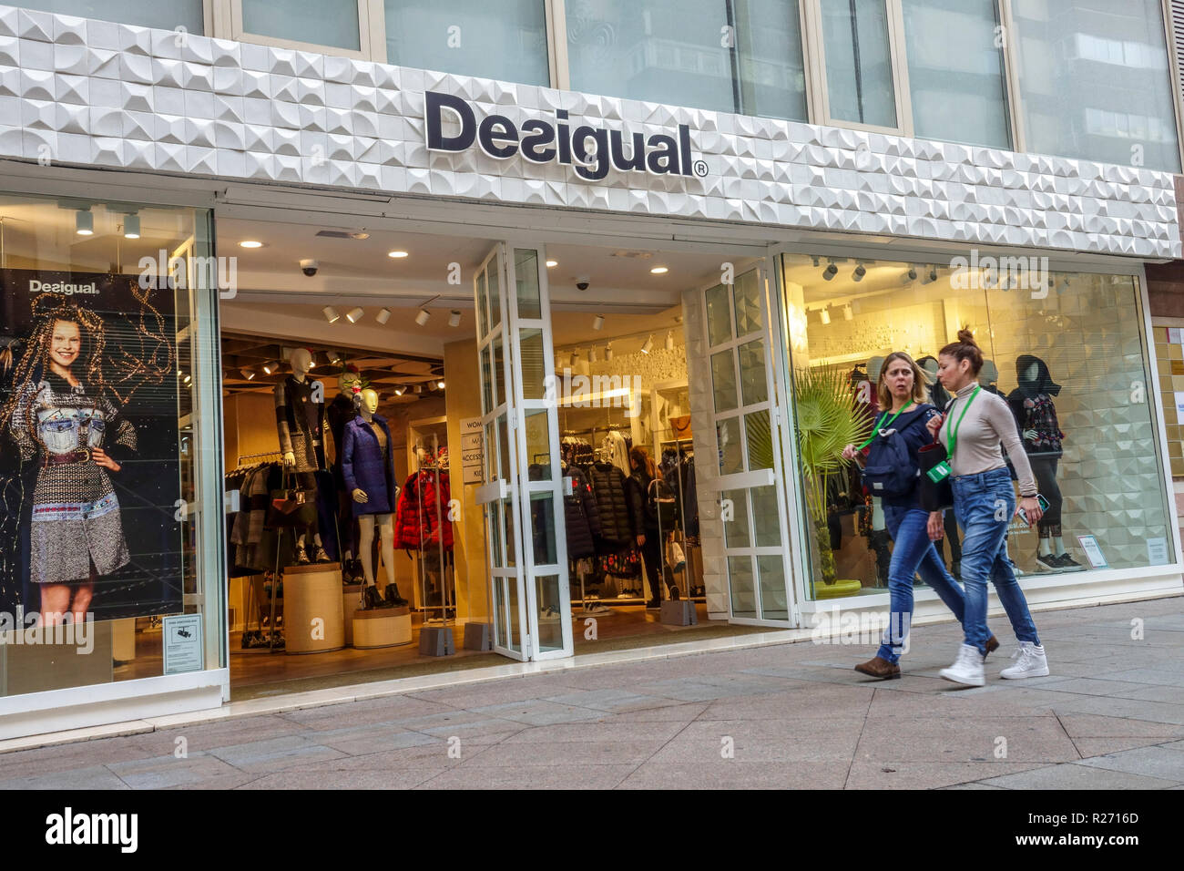 Alicante shopping, shop, Maisonnave street Stock Photo -