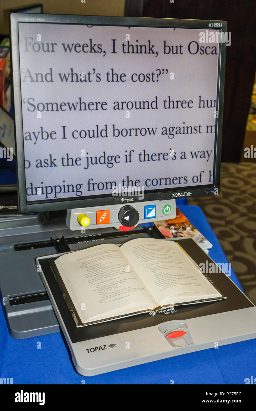 Macular Degeneration High Resolution Stock Photography and Images Alamy