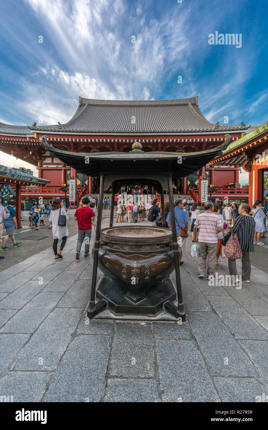 Incense burner in front of temple hi-res stock photography and images ...