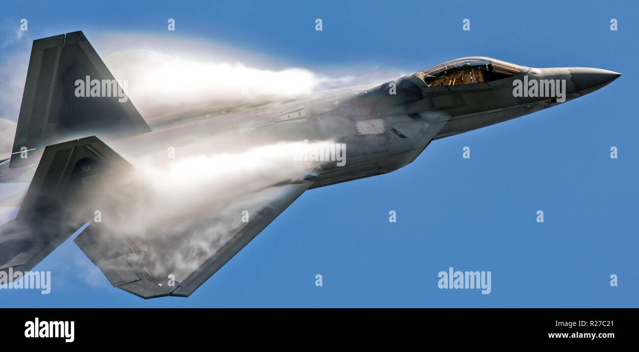 F-22 raptor flying Stock Photo