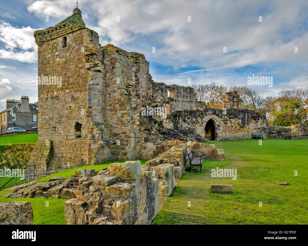 ST ANDREWS FIFE SCOTLAND THE CASTLE RUINS INTERIOR TOWER AND REMAINS OF