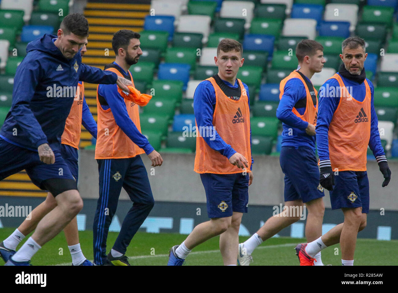 Windsor Park, Belfast, Northern Ireland.17 November 2018. Northern Ireland training in Belfast this morning ahead of their UEFA Nations League game against Austria tomorrow night in the stadium. Bobby Burns (centre). Credit: David Hunter/Alamy Live News. Stock Photo