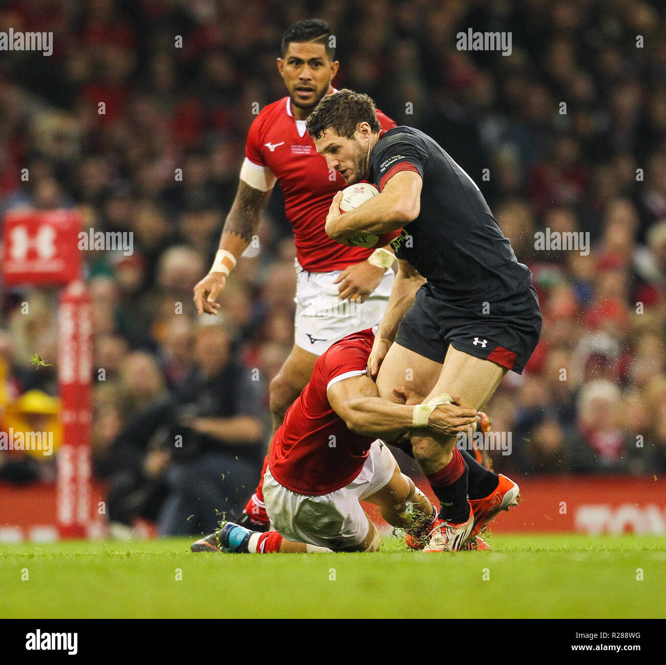 Principality Stadium, Cardiff, UK. 17th November 2018. Rugby Union ...