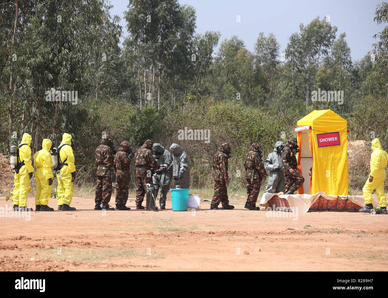 Chlorine gas leak hires stock photography and images Alamy