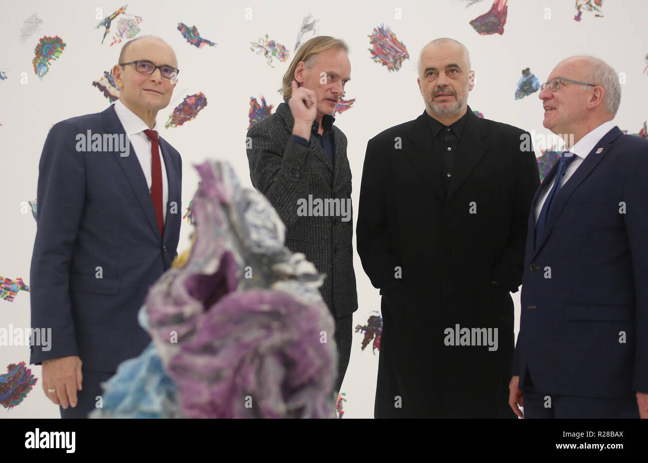 Rostock, Germany. 17th Nov, 2018. Erwin Sellering (SPD, l-r), the former Prime Minister of Mecklenburg-Vorpommern, Uwe Neumann, Director of the Kunsthalle Rostock, Edi Rama, Prime Minister of Albania and Rostock's Lord Mayor Roland Methlig, will examine works by Edi Rama. The Albanian politician and artist is exhibiting his works under the title 'Works' in the White Cube of the Kunsthalle until 6 January 2019. Credit: Danny Gohlke/dpa/Alamy Live News Stock Photo