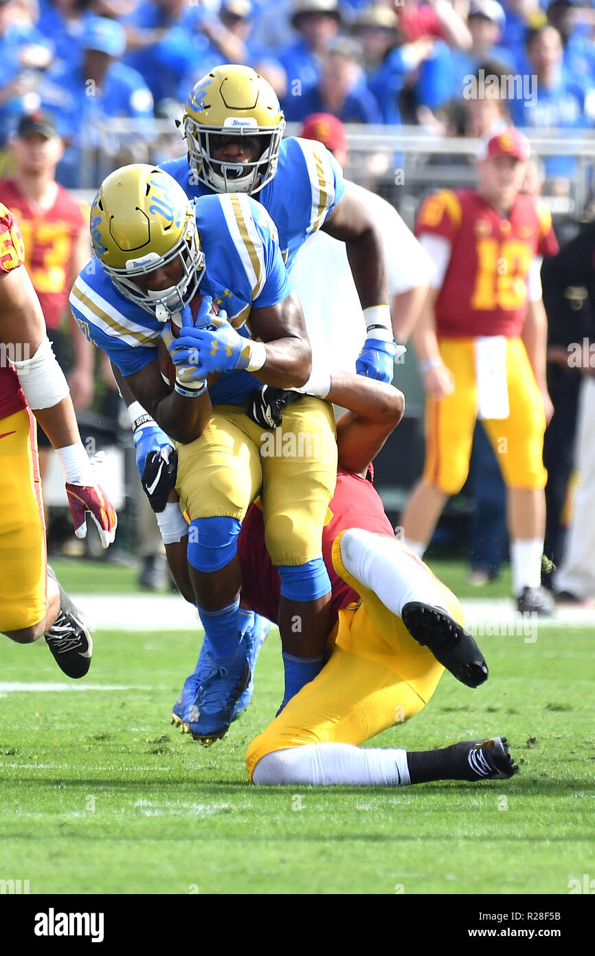 Pasadena, CA. 17th Nov, 2018. UCLA Bruins running back Joshua Kelley #27 runs in action during the first quarter of the NCAA Football game between the UCLA Bruins and the USC Trojans at the Rose Bowl in Pasadena, California.Louis Lopez/CSM/Alamy Live News Stock Photo
