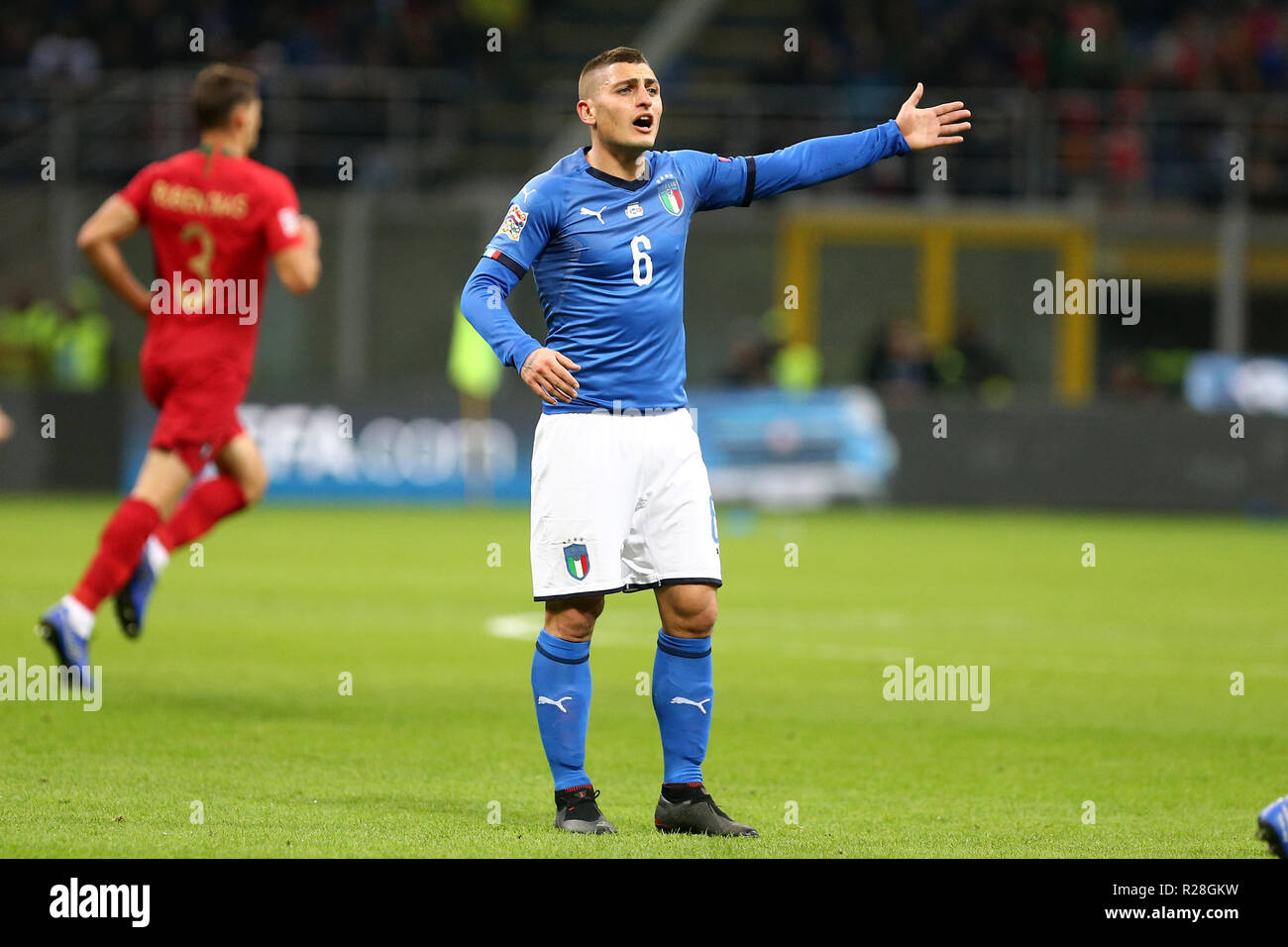His eye color is light blue and his hair color is light brown. Marco Verratti Height : Milano Italy 17th November 2018 Marco Verratti Of Italy Gestures During The Nations League Match Between Italy And Portugal Credit Marco Canoniero Alamy Live News Stock Photo Alamy