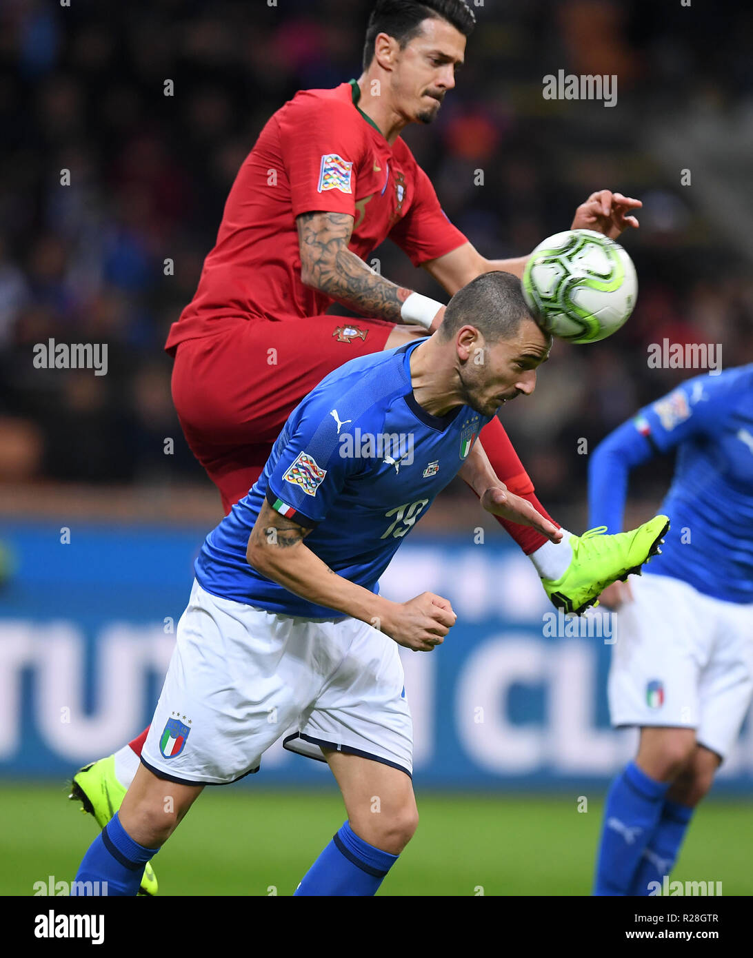 Milan, Italy. 17th Nov, 2018. Italy's Leonardo Bonucci (R) vies with Portugal's Jose Fonte during the UEFA Nations League soccer match between Italy and Portugal in Milan, Italy, Nov. 17, 2018. The match ended with a 0-0 draw. Credit: Alberto Lingria/Xinhua/Alamy Live News Stock Photo